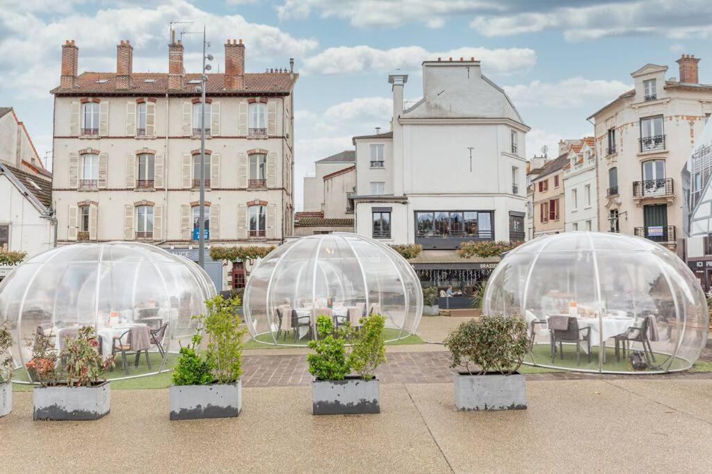 Sur Les Bords De Marne - Disneyland Paris Lagny Exterior foto